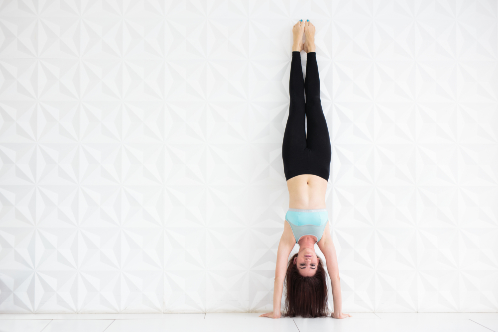 Handstand lernen Unsere Schritt für Schritt Anleitung für Beginner